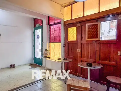 Casa 15 ambientes con 11 baños