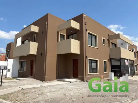 Dúplex en Venta Vía Aurelia