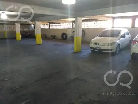 Venta - Cochera Lanús Oeste - Lanusita - Excelente ubicación