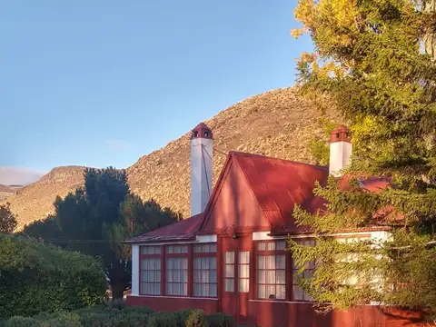 Venta - Estancia de 18.200 hectáreas con costas de lago Santa Cruz