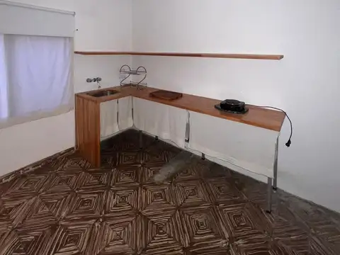 Depto Tipo Casa en Alquiler de 2 ambientes