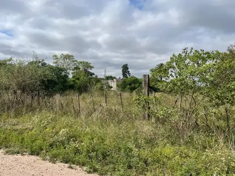 Terreno en Venta en Arenales, USD 75.000