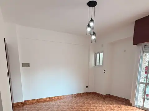Departamento en Alquiler en Florencio Varela, $ 680.000