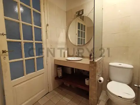 Departamento 5 ambientes con 3 baños