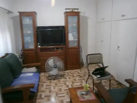 Depto Tipo Casa en Venta con 1 cocheras