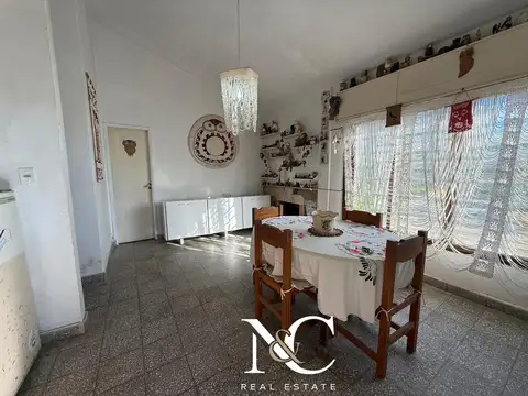 calle 1 esquina 8 al 200