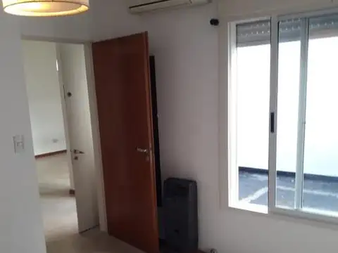 Depto Tipo Casa en Alquiler de 2 ambientes