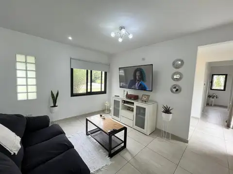 Casa 4 ambientes con 3 baños