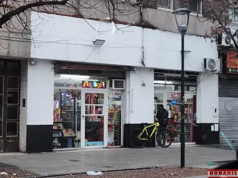 Local en Alquiler en Constitución, $ 1.200.000