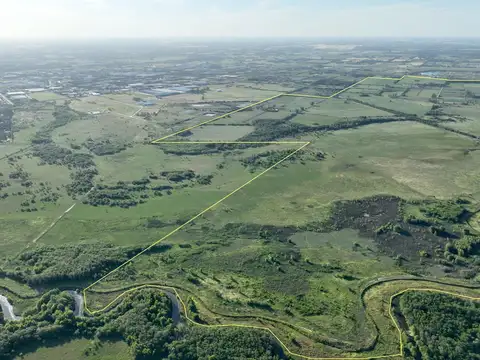 571 Has. Fracción Industrial en Pilar y Exaltación de la Cruz