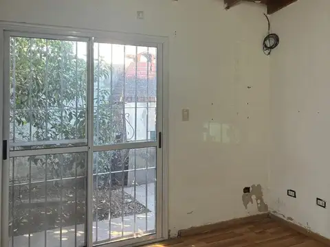Depto Tipo Casa en Venta 30 años