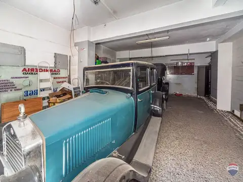 Local en Venta 50 años