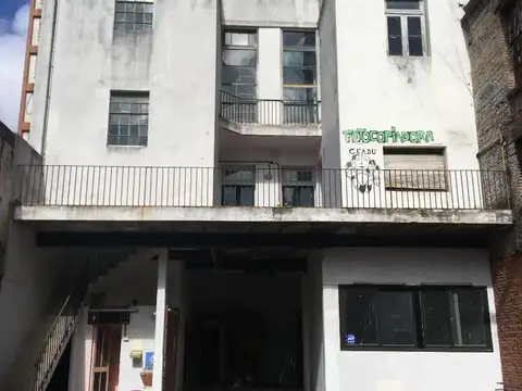 GALPON - DEPOSITO 1700 M2 VENEZUELA 2587