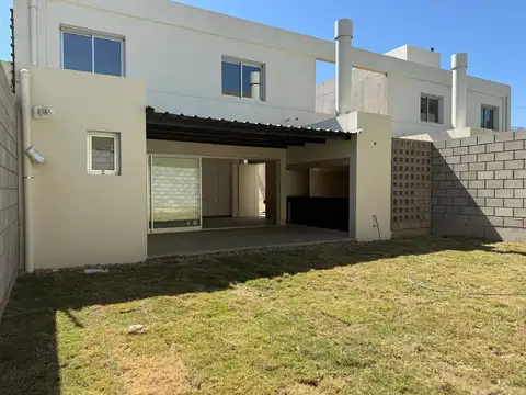 Depto Tipo Casa en Venta de 3 ambientes
