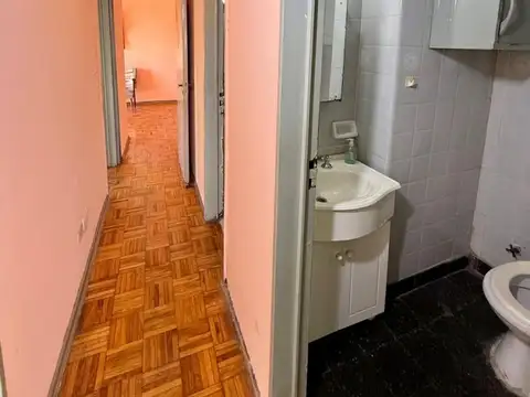 Departamento 4 ambientes con 2 baños