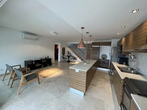 Departamento duplex en venta en Bouquet  Ayres Vila Pilar amoblado