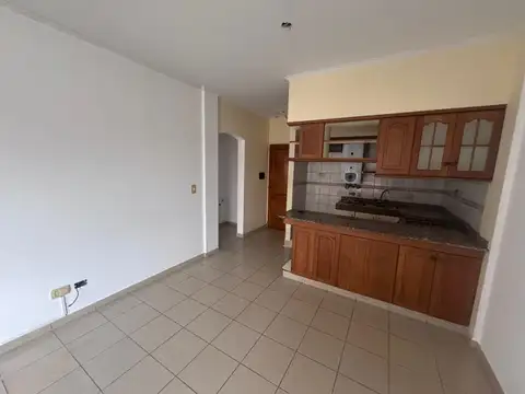 Departamento en Alquiler con 1 cocheras