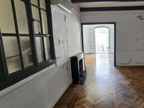 Venta Departamento de dos ambientes con dependencias