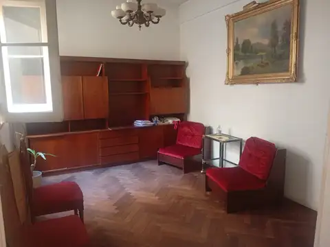 General Güemes 4100, Piso 2