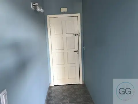 Av Mitre 800, Piso 3º