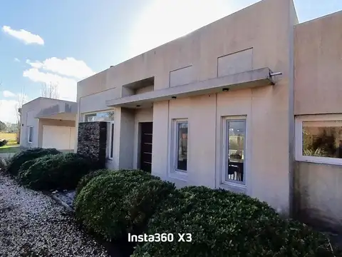 Casa prados de la adelina