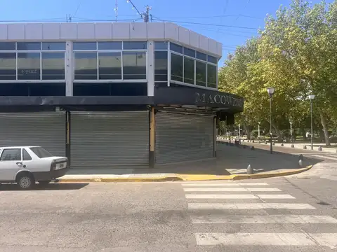 Local en Alquiler en Lujan, $ 5.000.000