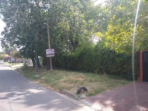 EXCELENTE OPORTUNIDAD, DOS LOTES EN ZONA CÉNTRICA DE MORENO