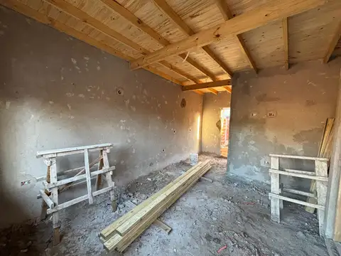 Casa 3 ambientes con 1 baño