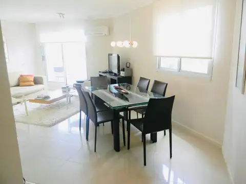 Departamento en Alquiler con 1 cocheras