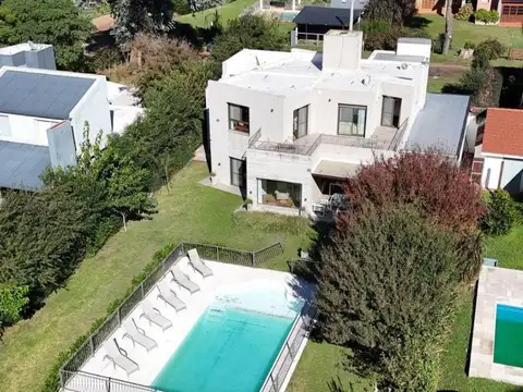 CASA EN VENTA - CÓRDOBA - CALAMUCHITA - VILLA DEL DIQUE - PLAYA GRANDE N.356