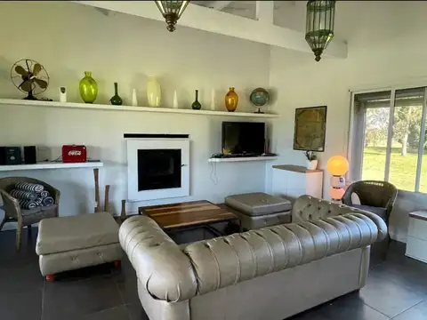 Casa en Venta en Estancia Benquerencia Farm Club, USD 210.000