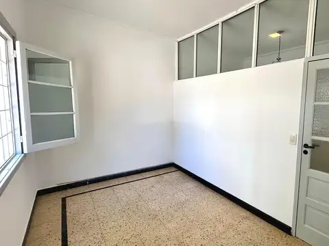 Oficina en Alquiler en Chauvin, $ 1.750.000