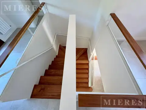 Casa en Alquiler al Oeste
