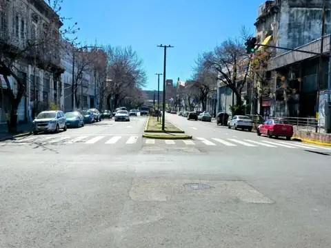 Local en Venta 80 años