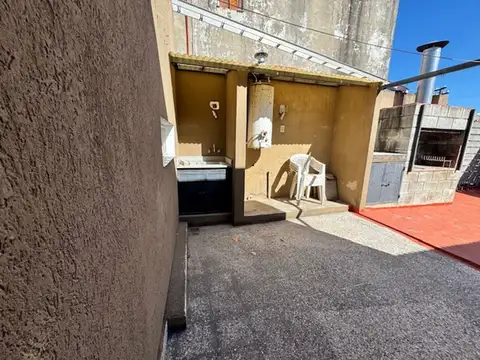 Depto Tipo Casa en Venta 58 años