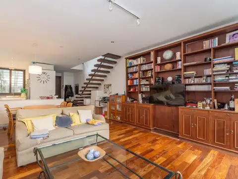 Depto Tipo Casa en Venta de 4 ambientes