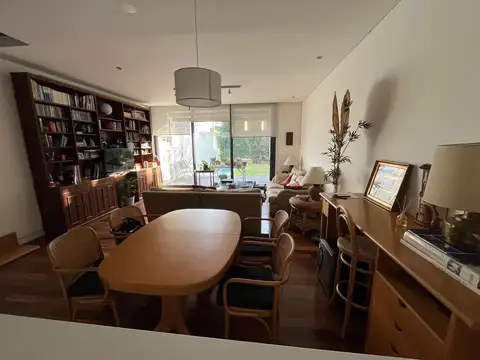 Depto Tipo Casa en Venta de 4 ambientes