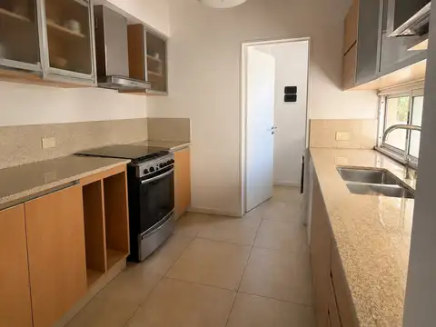 Av Libertador 3000