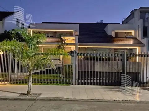 Casa en Venta en Ramos Mejia Norte, USD 1.400.000