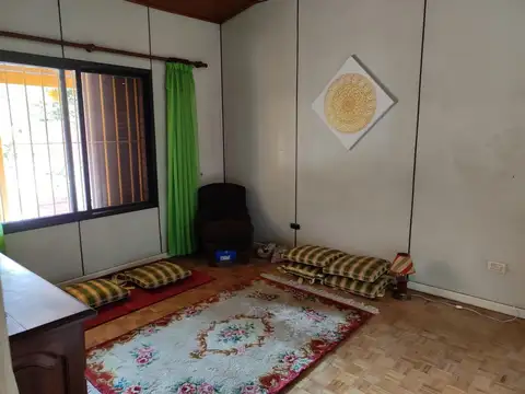 CASA 5 AMBIENTES VENTA BANFIELD PISCINA A. CRÉDITO