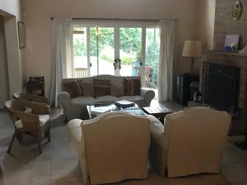 Casa en Venta de 3 dormitorios
