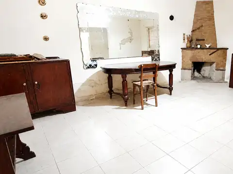 VENTA CASA 3 DORM  A 100 MTS NUEVO CENTRO SHOPPING