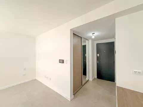 Venta. Monoambiente en construcción con patio y amenities - Martin, Rosario.