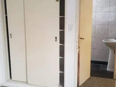 OPORTUNIDAD Departamento 2 ambientes céntrico