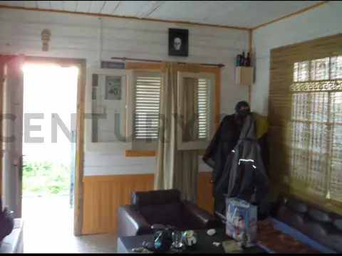 Lote en esquina en venta  en Berisso centro.