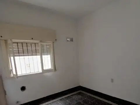 Depto Tipo Casa en Alquiler de 1 dormitorio