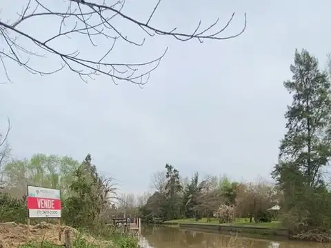 Terreno en Venta 20  mts Frente