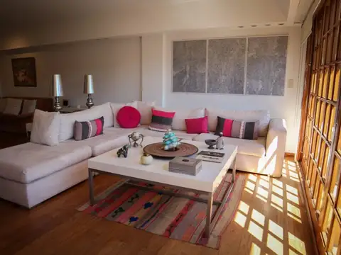 Departamento en Venta de 5 ambientes