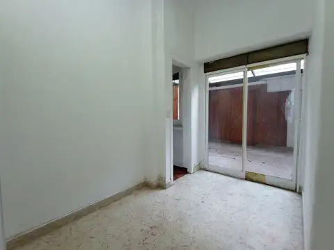 Depto Tipo Casa 3 ambientes con 1 baño