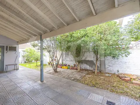 Depto Tipo Casa en Venta de 7 ambientes